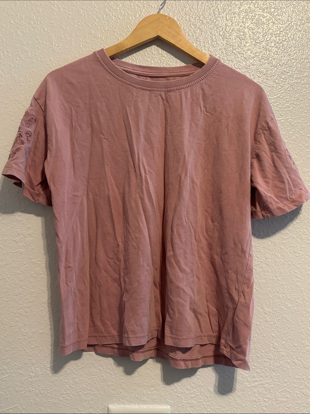 Dusty Rose Short Sleeve Crewneck T-Shirt